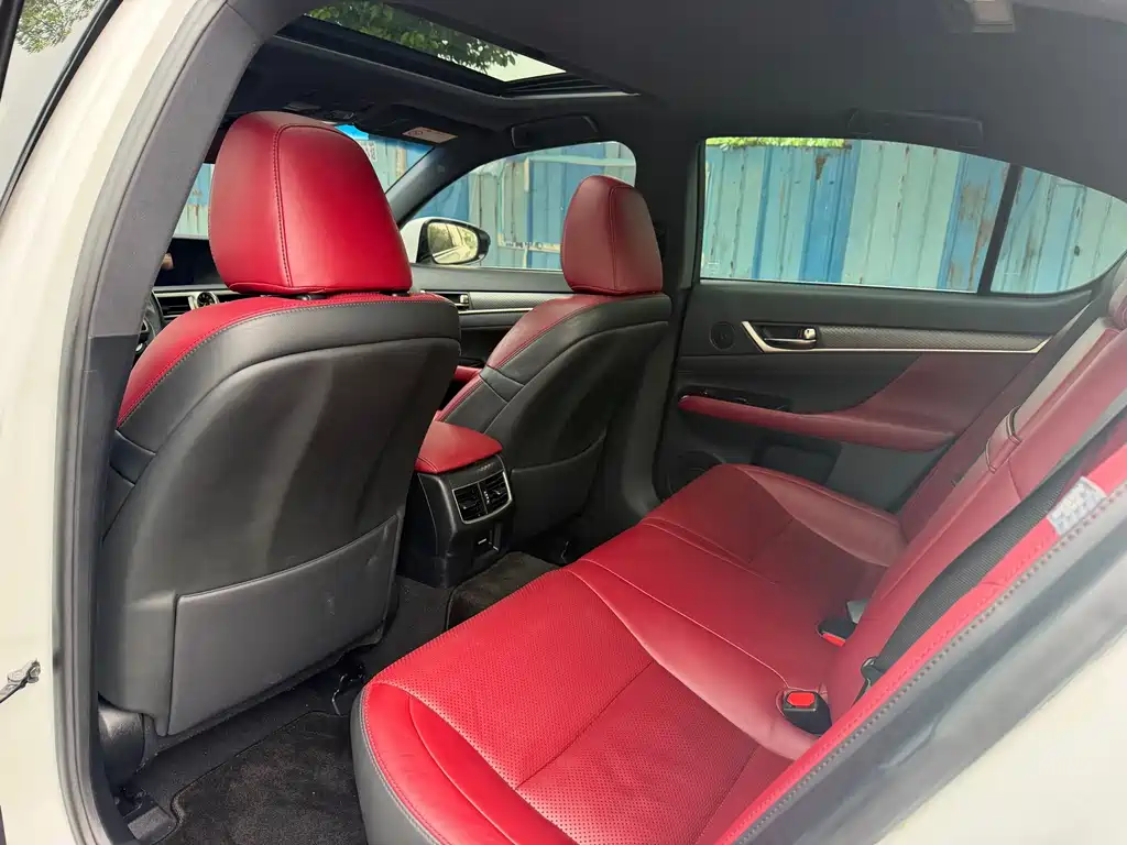 Lexus GS — миниатюра 5