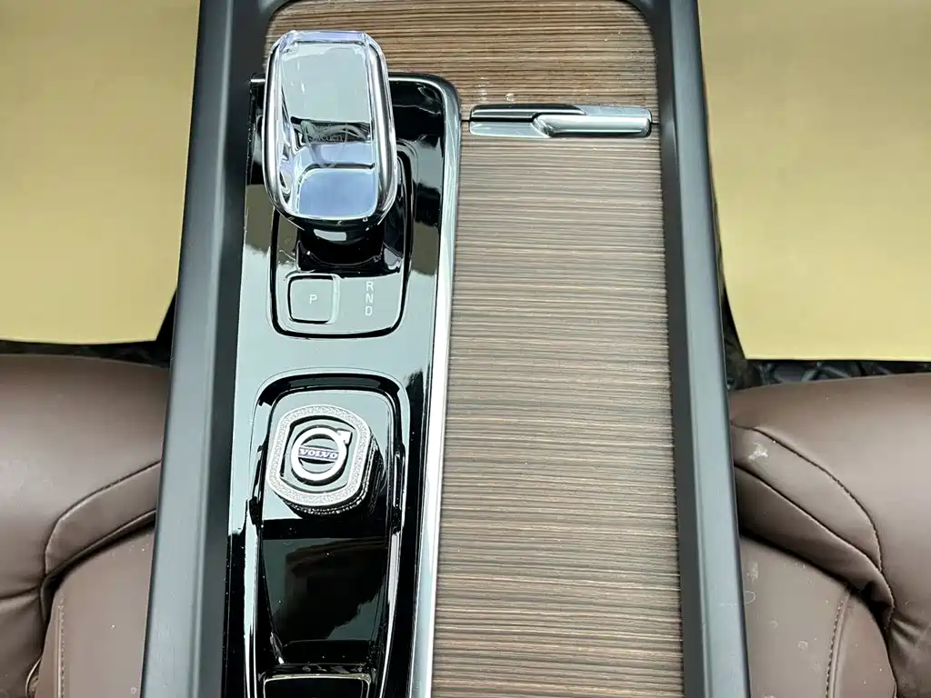 Volvo XC60 — миниатюра 22