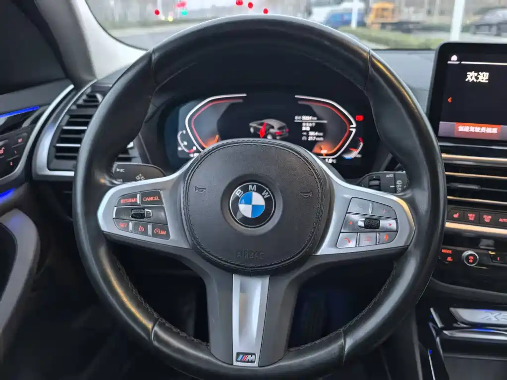 BMW X3 — миниатюра 13