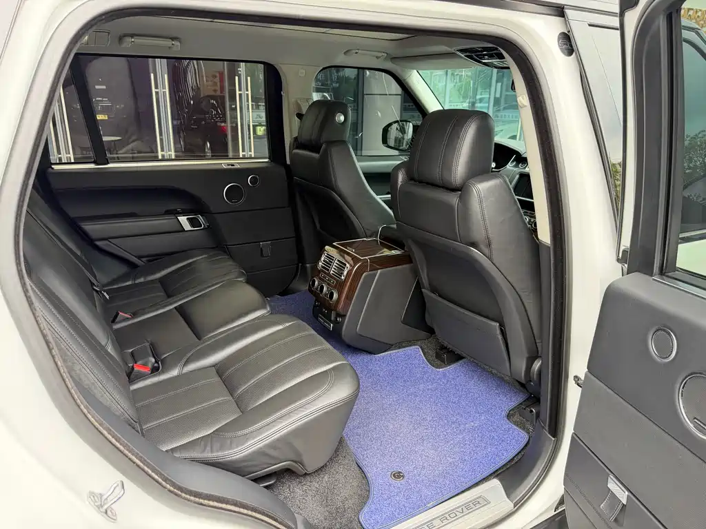 Land Rover Range Rover — миниатюра 11