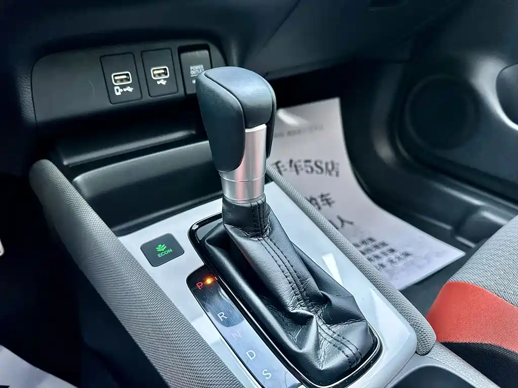 Honda Life — миниатюра 16