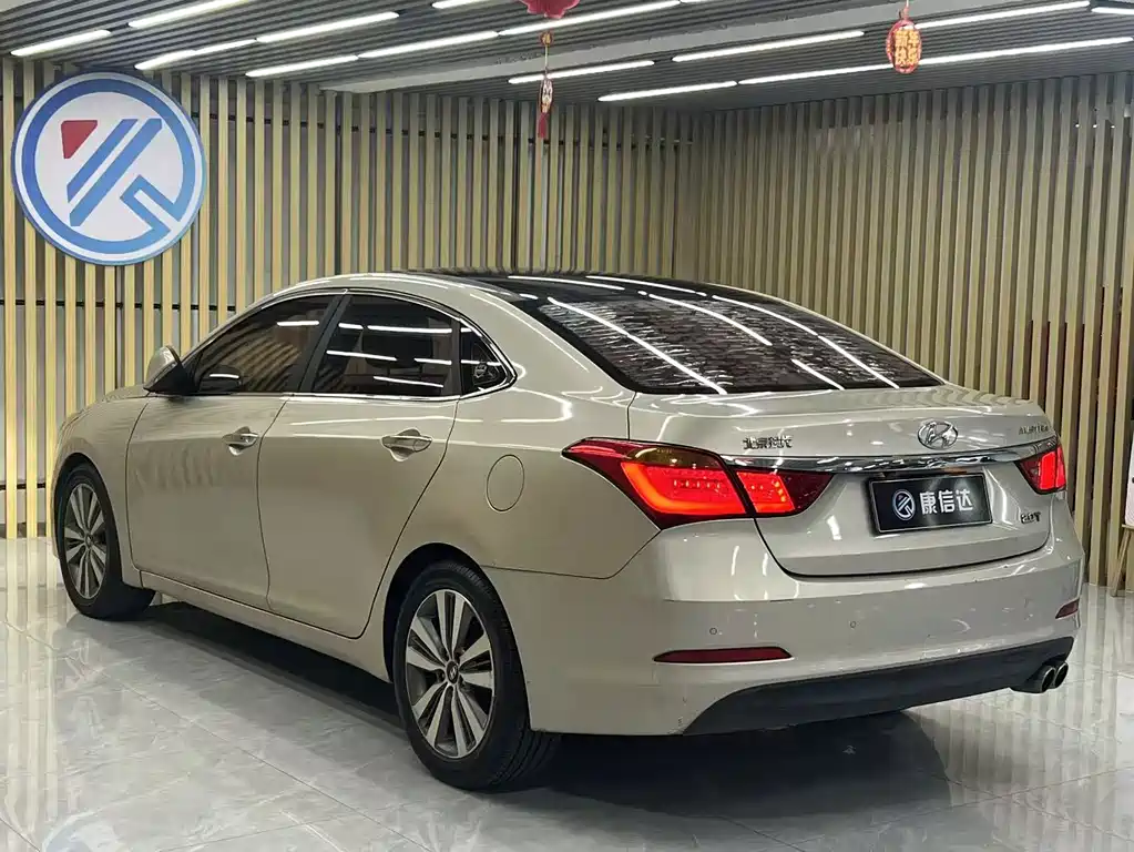 Hyundai Mistra — миниатюра 9