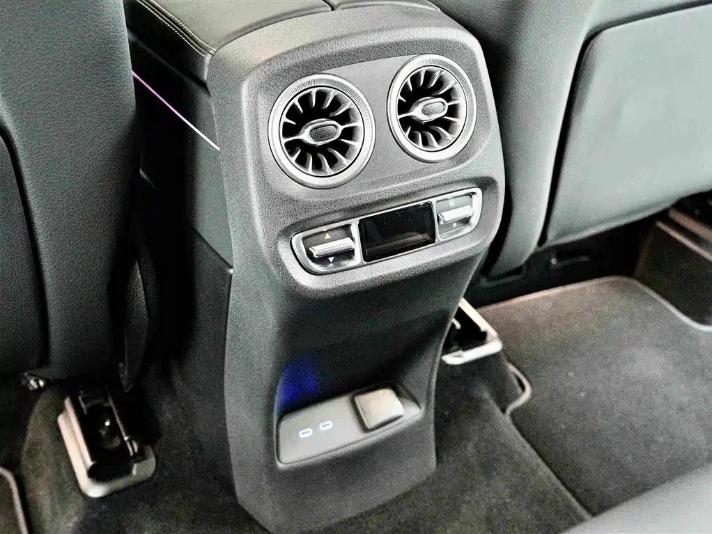 Mercedes-Benz G-Class — миниатюра 17