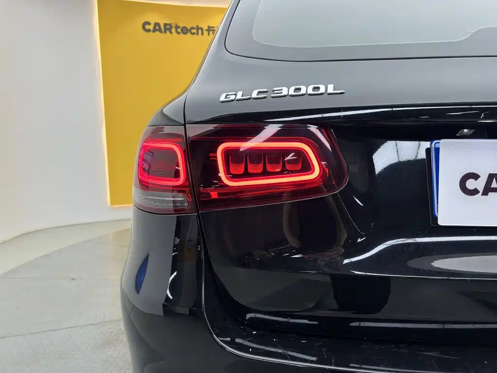 Mercedes-Benz GLC — миниатюра 13