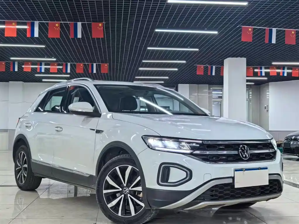 VOLKSWAGEN T ROC EXPLORING SONGS