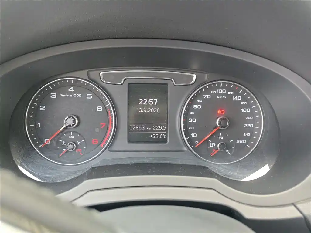 Audi Q3 — миниатюра 9