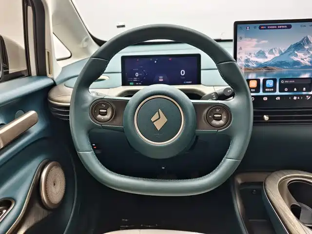 Baojun Yunduo — миниатюра 7