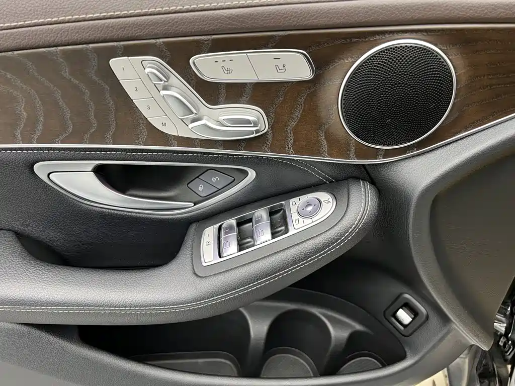 Mercedes-Benz GLC — миниатюра 45
