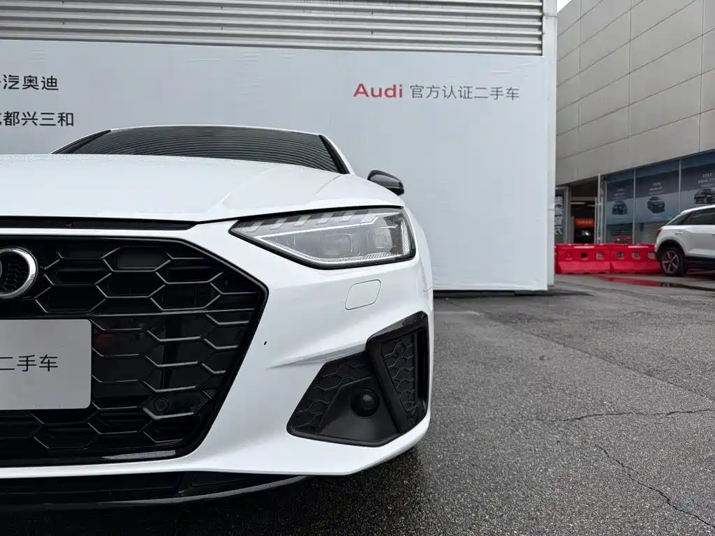 Audi A4L — миниатюра 16