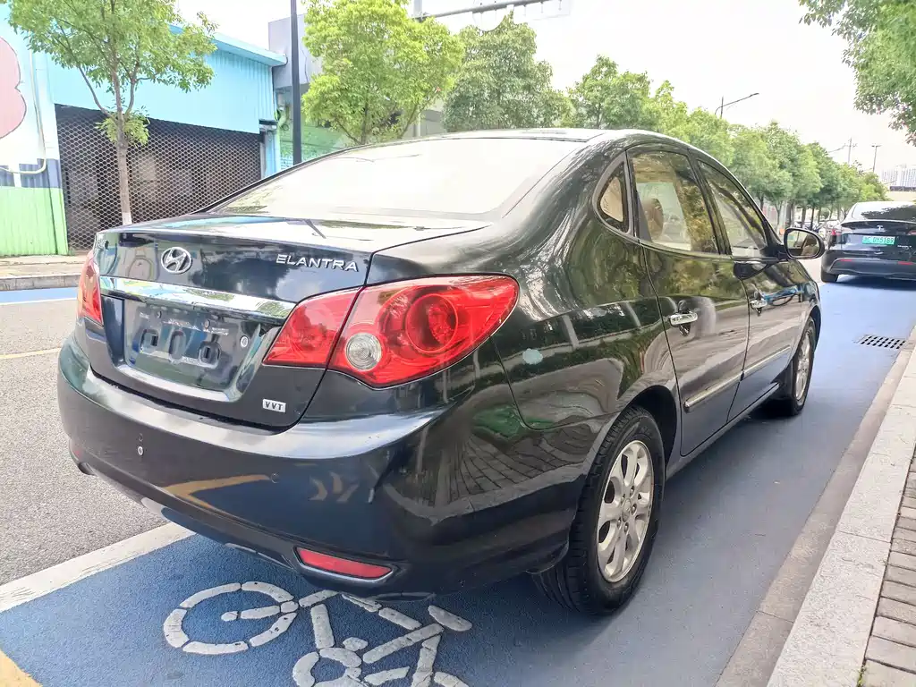 Hyundai Elantra 2010 1.6L AT GLS