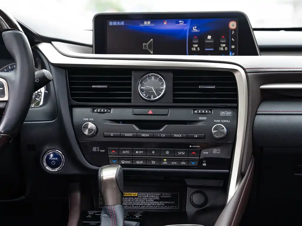 Lexus RX — миниатюра 16