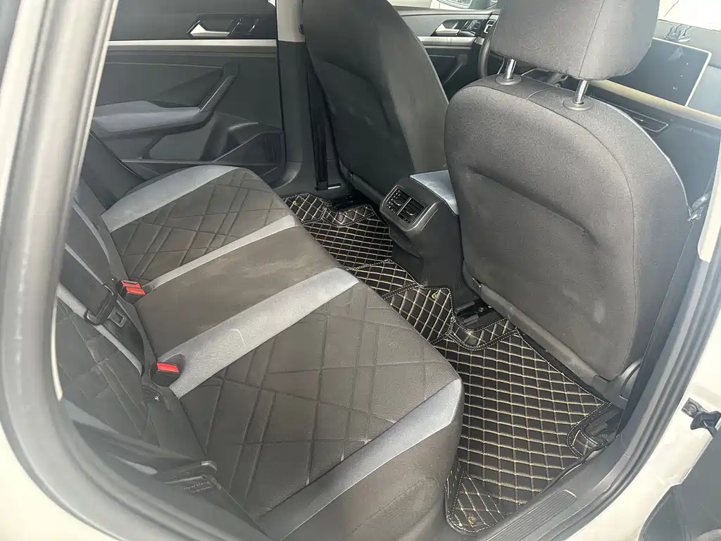 Volkswagen Lavida — миниатюра 11