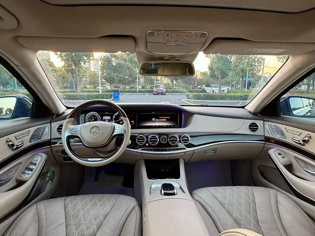 Mercedes-Benz S-Class — миниатюра 6