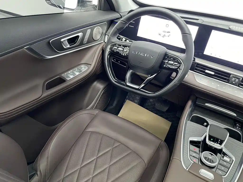 Chery Tiggo 8 PRO — миниатюра 14