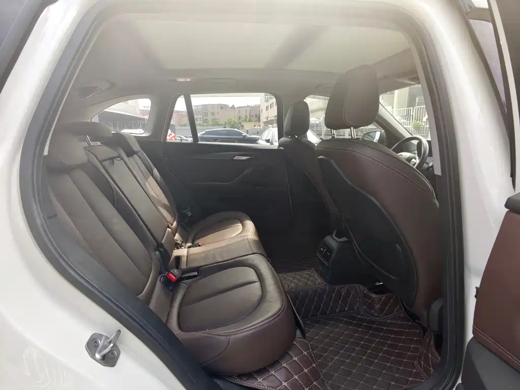BMW X1 — миниатюра 16