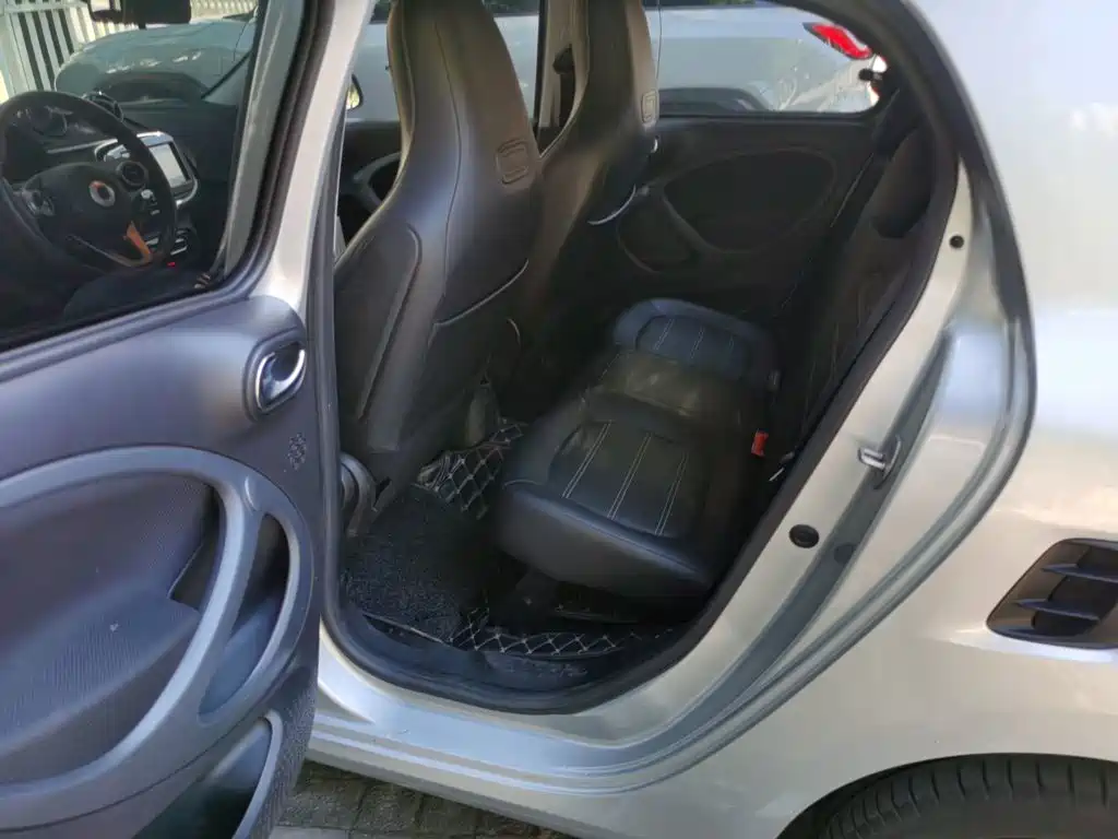 smart Smart Forfour — миниатюра 18