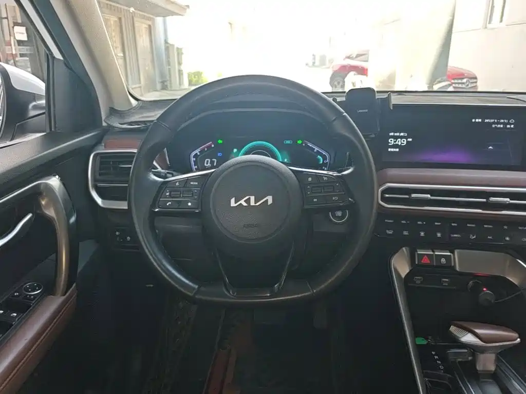 Kia Sportage — миниатюра 11
