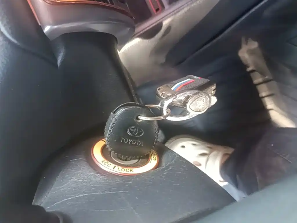 Toyota Yaris L — миниатюра 9
