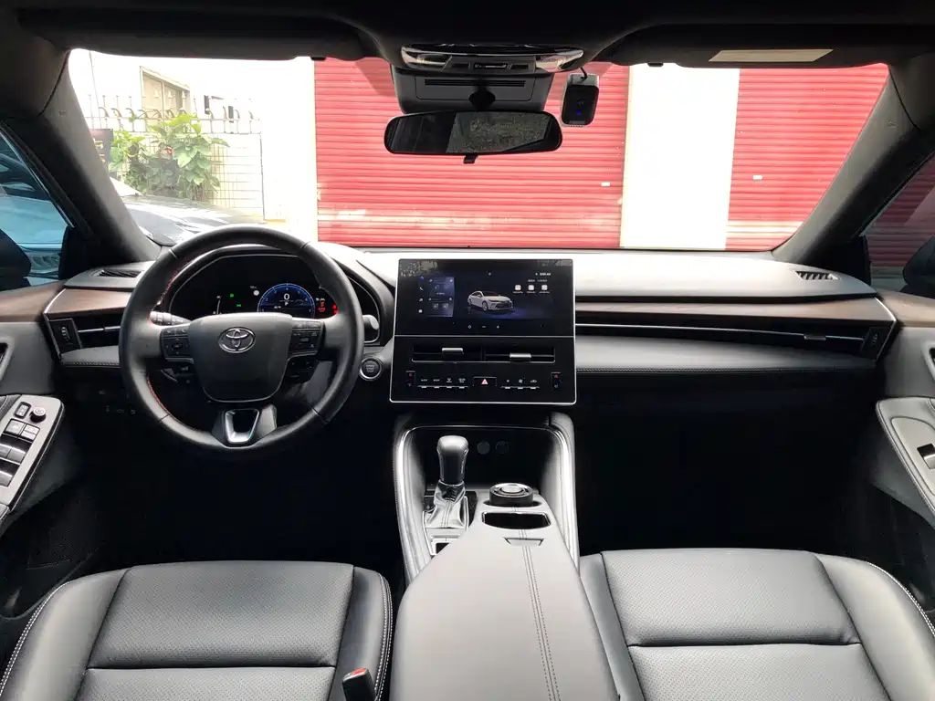 Toyota Avalon 2024 2.0L