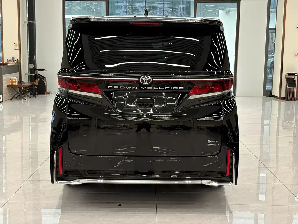 Toyota Vellfire — миниатюра 9