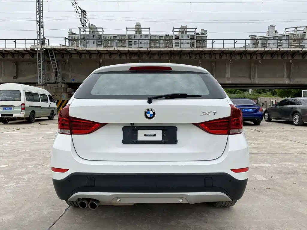 BMW X1 2015 sDrive18i Fashion