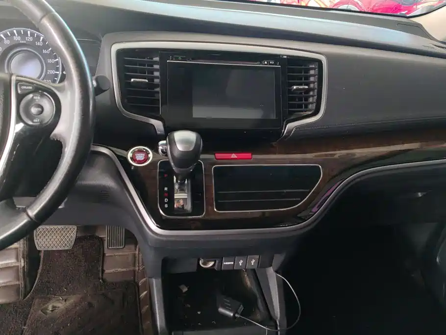 Honda Odyssey — миниатюра 13