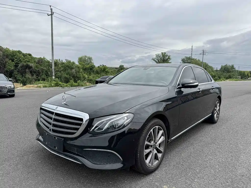 Mercedes-Benz E-Class E 2019 E 300 L Luxury