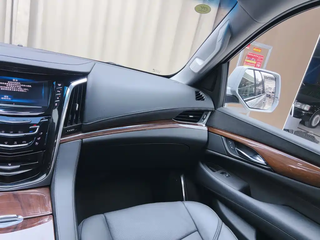 Cadillac Escalade 2016 6.2L