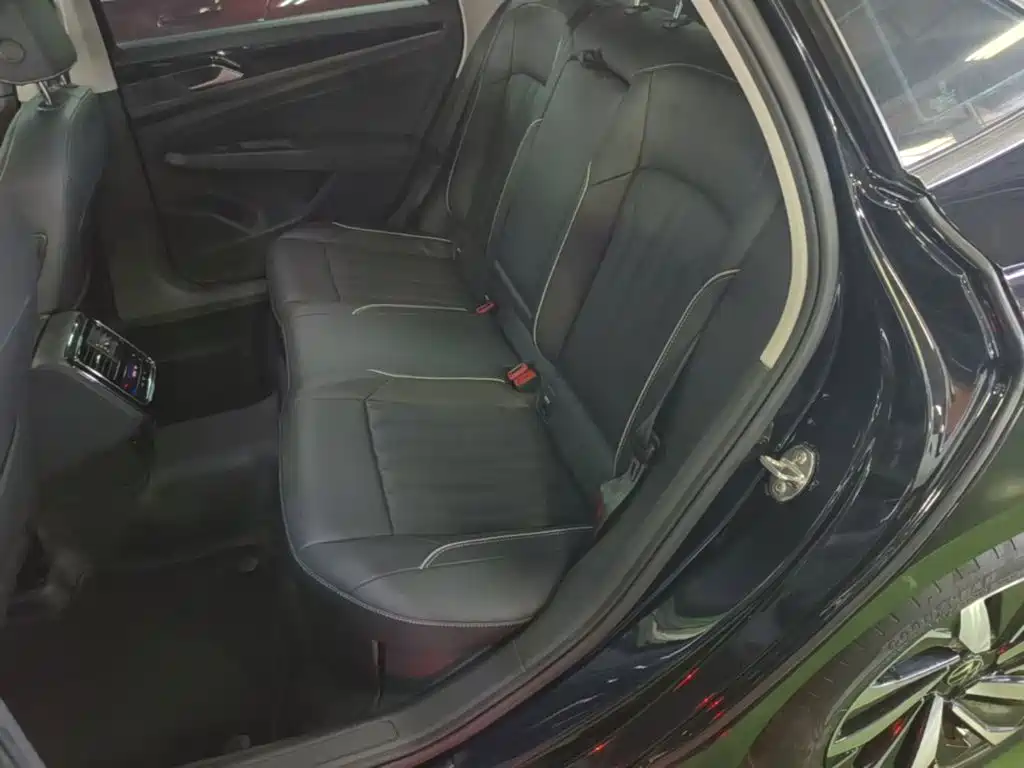 Volkswagen Passat — миниатюра 17
