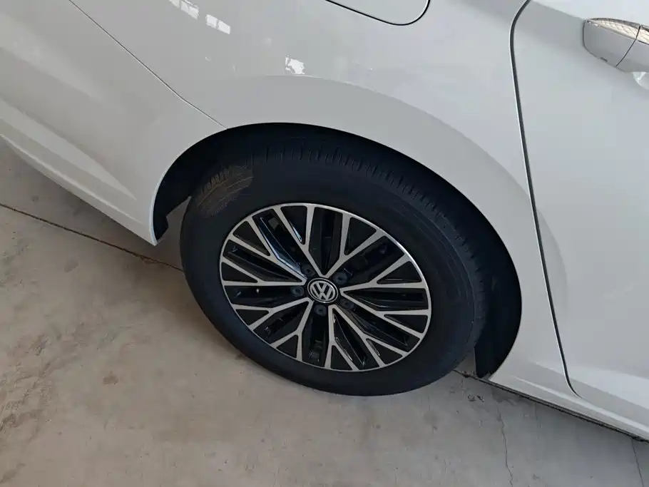 Volkswagen Sagitar — миниатюра 6