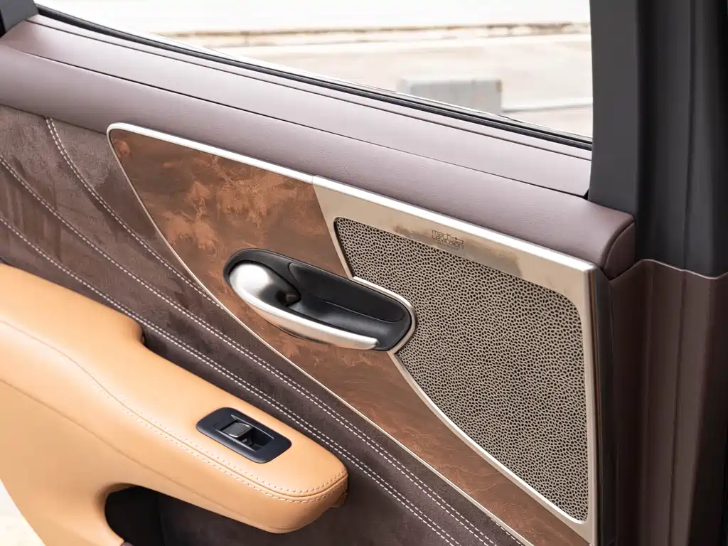 Lexus LS — миниатюра 18