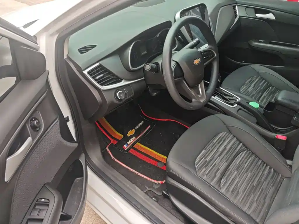 Chevrolet Cavalier — миниатюра 16