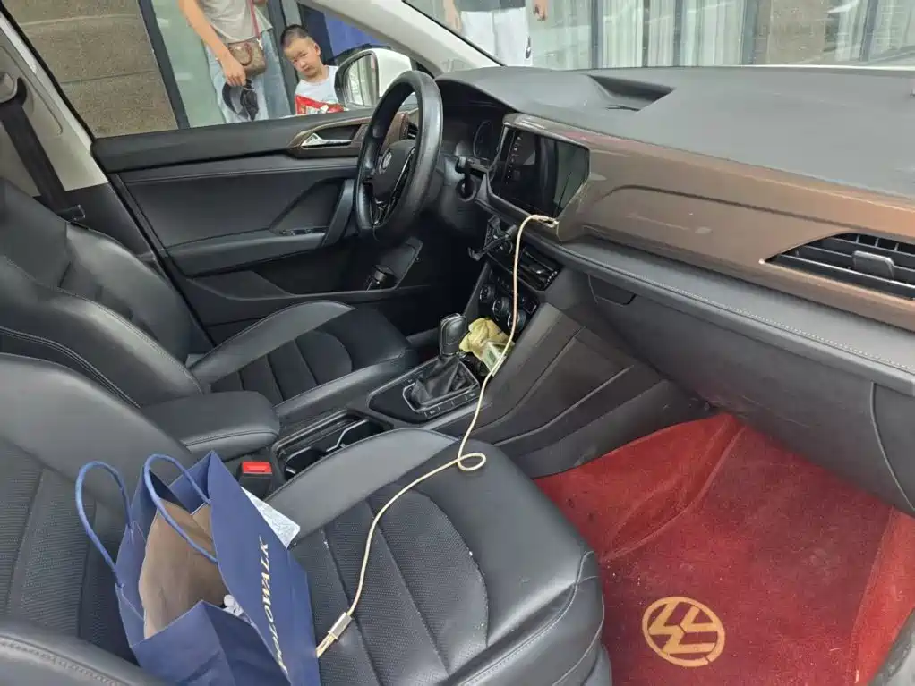 Volkswagen Tharu — миниатюра 5