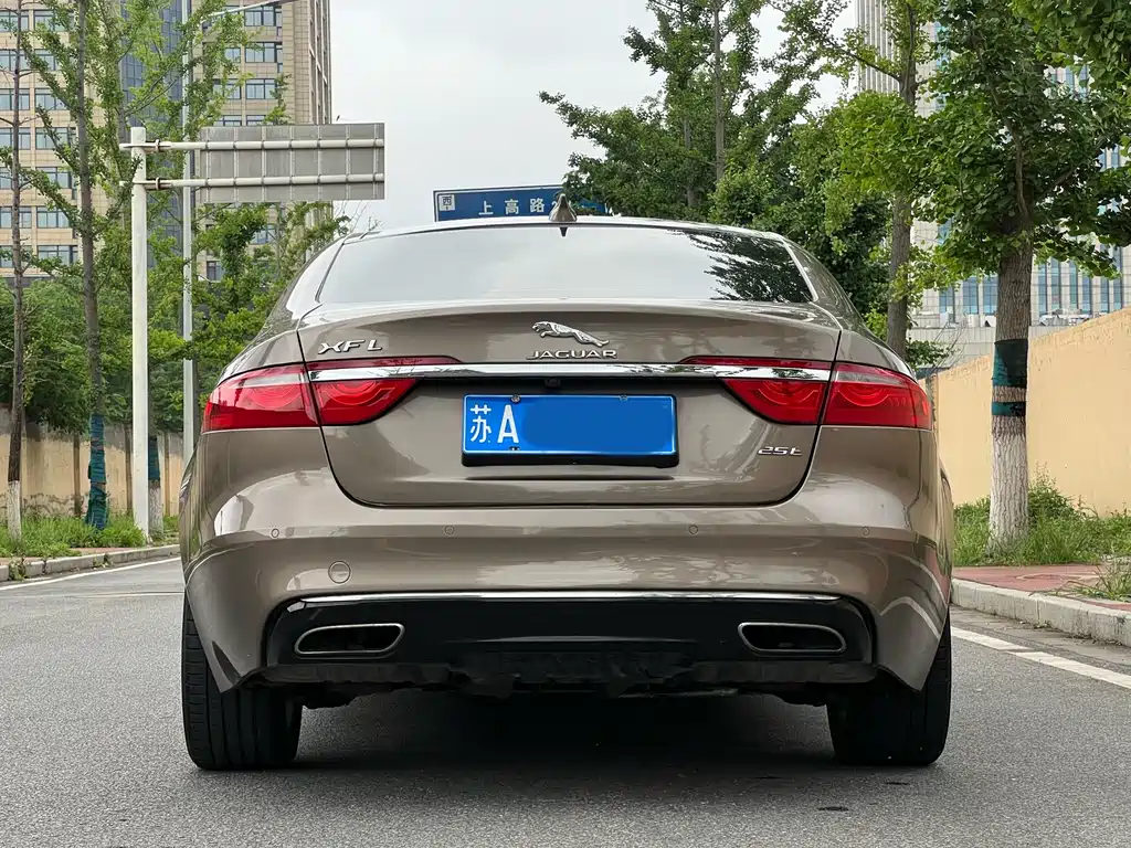 Jaguar XFL 2018 XFL 2.0T 250PS Premium