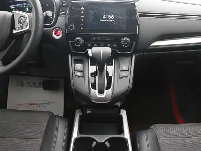 Honda CR-V — миниатюра 7
