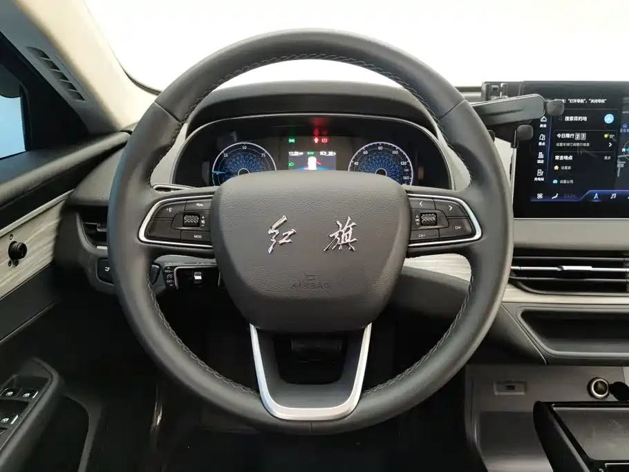 Hongqi Hongqi E-QM5 — миниатюра 15