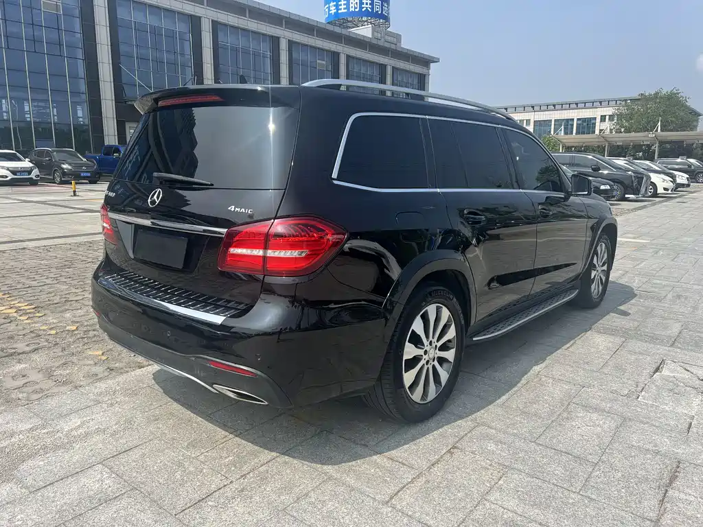 Mercedes-Benz GLS 2017 GLS 400 4MATIC