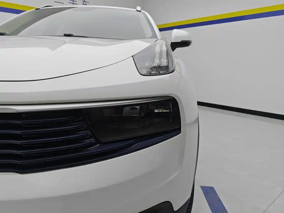 Lynk & Co 01 2.0T 2WD Type Edition China VI, фото 5