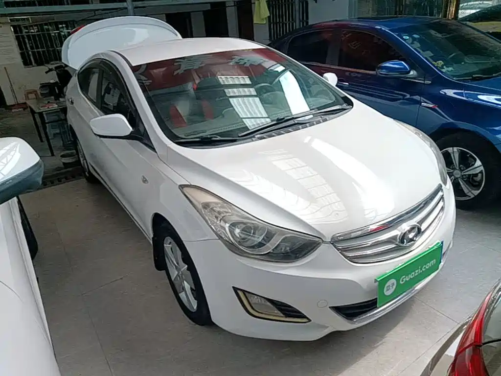 Hyundai Elantra Langdong — миниатюра 4