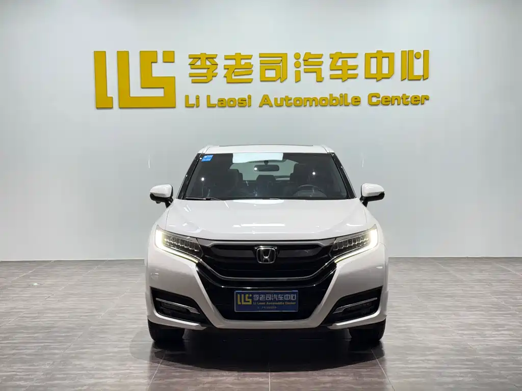 Honda UR-V 2017 370TURBO Luxury V
