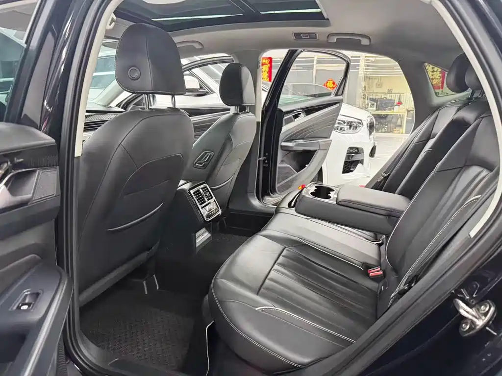 Volkswagen Passat — миниатюра 8