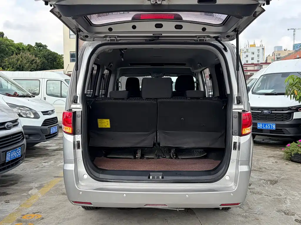 JAC Refine Refine M4 — миниатюра 9