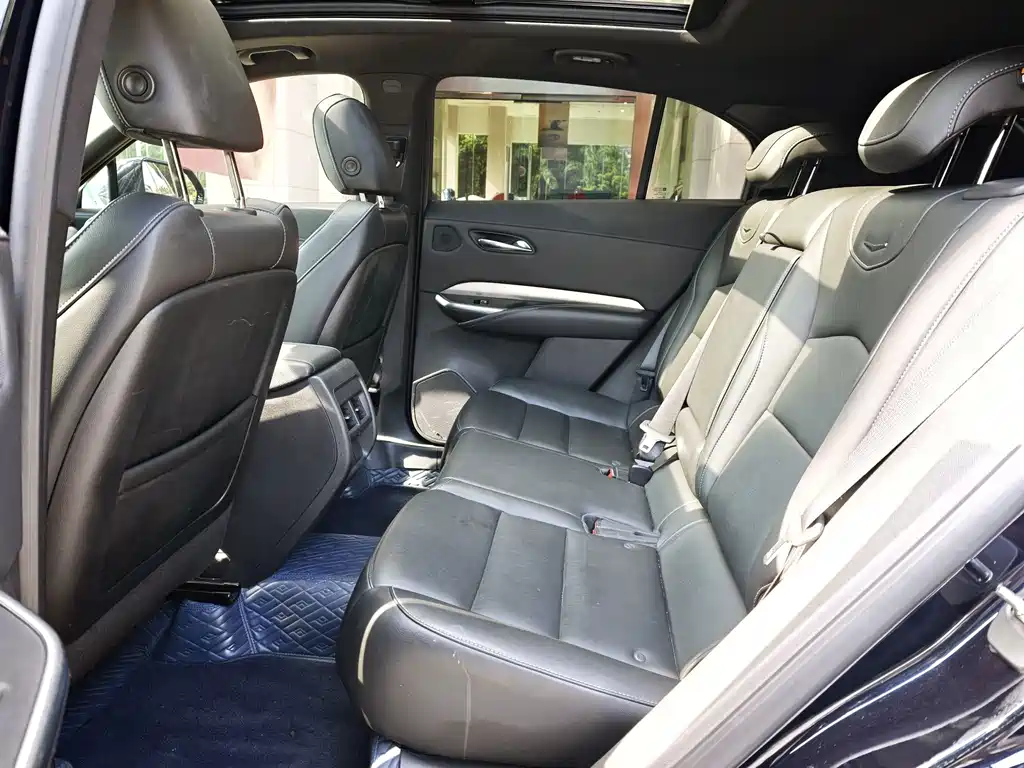 Cadillac XT4 — миниатюра 14