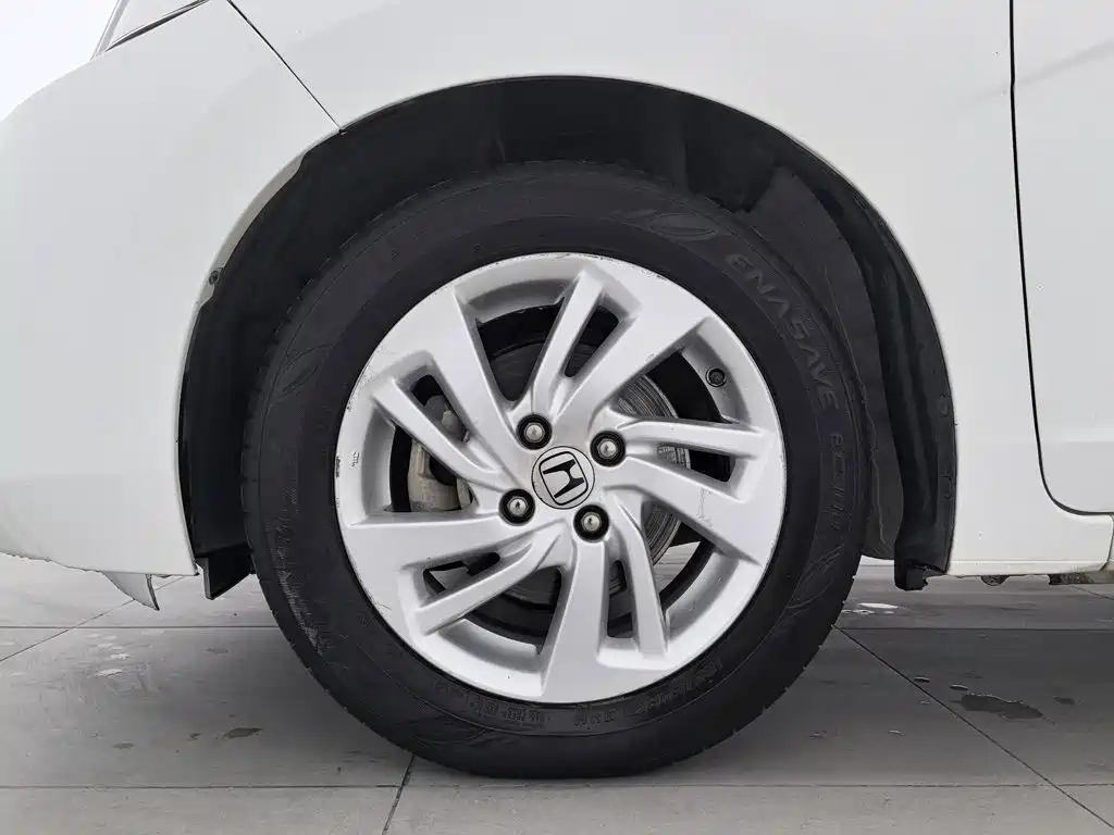 Honda Fit — миниатюра 17