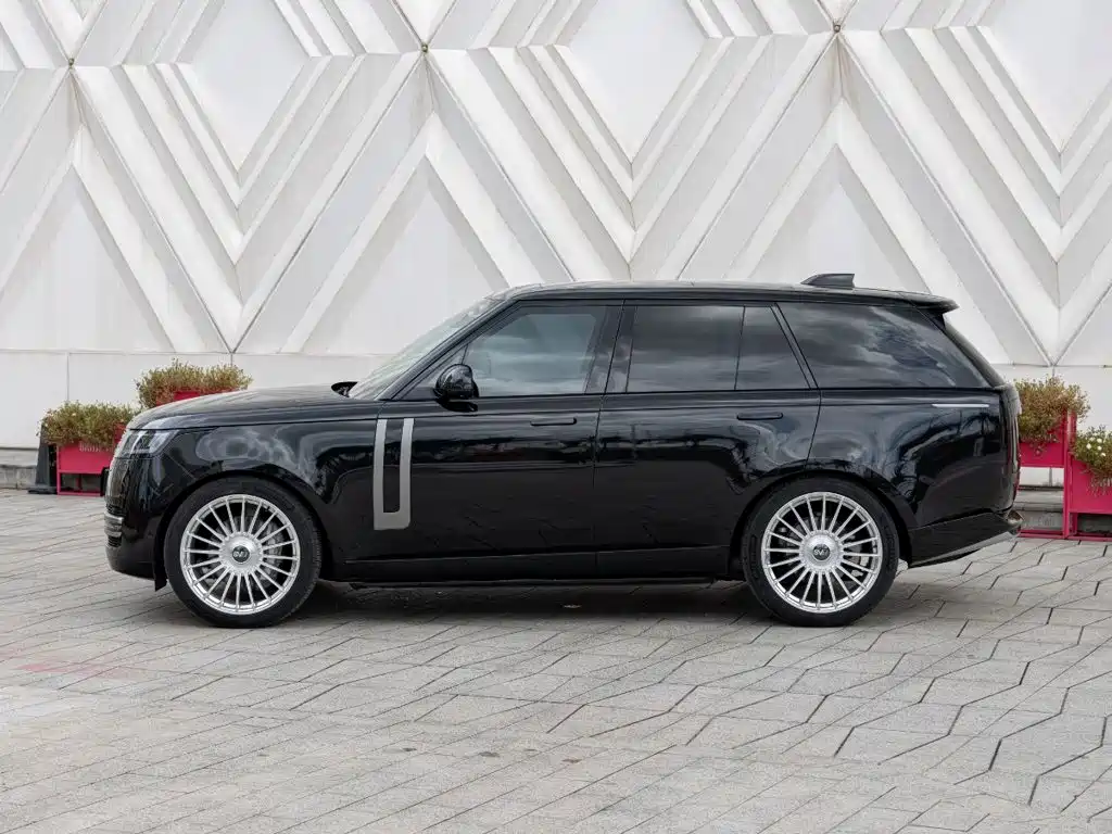 Land Rover Range Rover — миниатюра 7