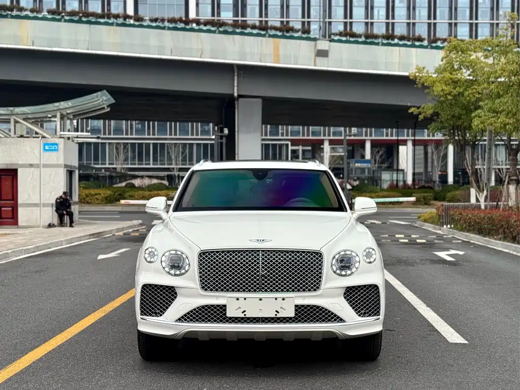 Bentley Bentayga 2022