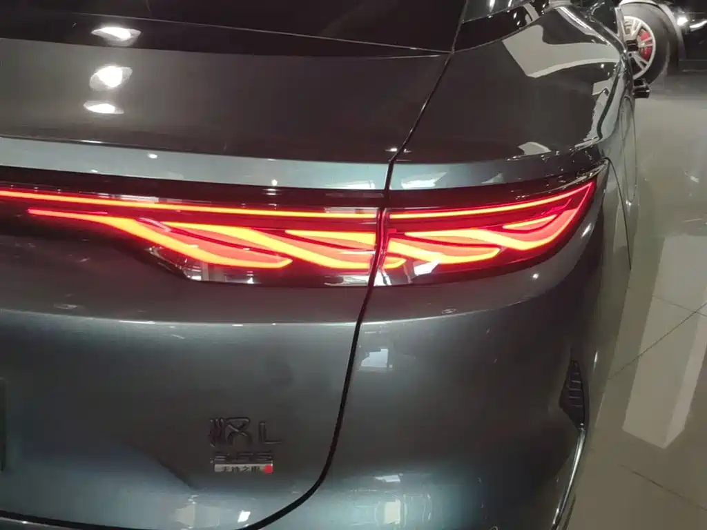BYD Han L 2025 DM-p Flagship