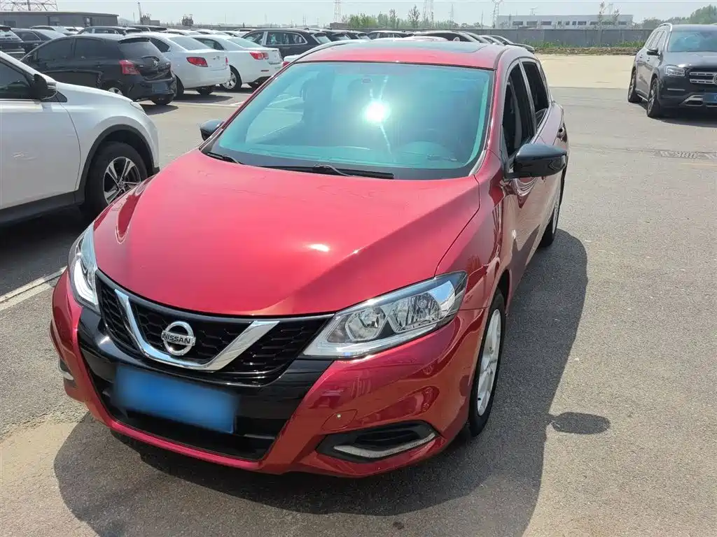 Nissan Tiida 2020