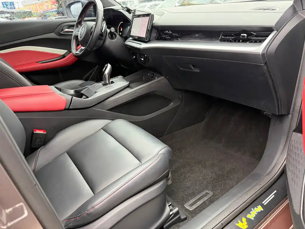 MG MG5 — миниатюра 12