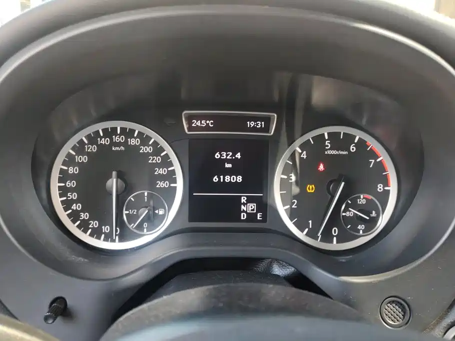 Infiniti QX30 — миниатюра 14